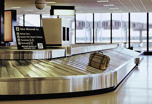 luggage carousel